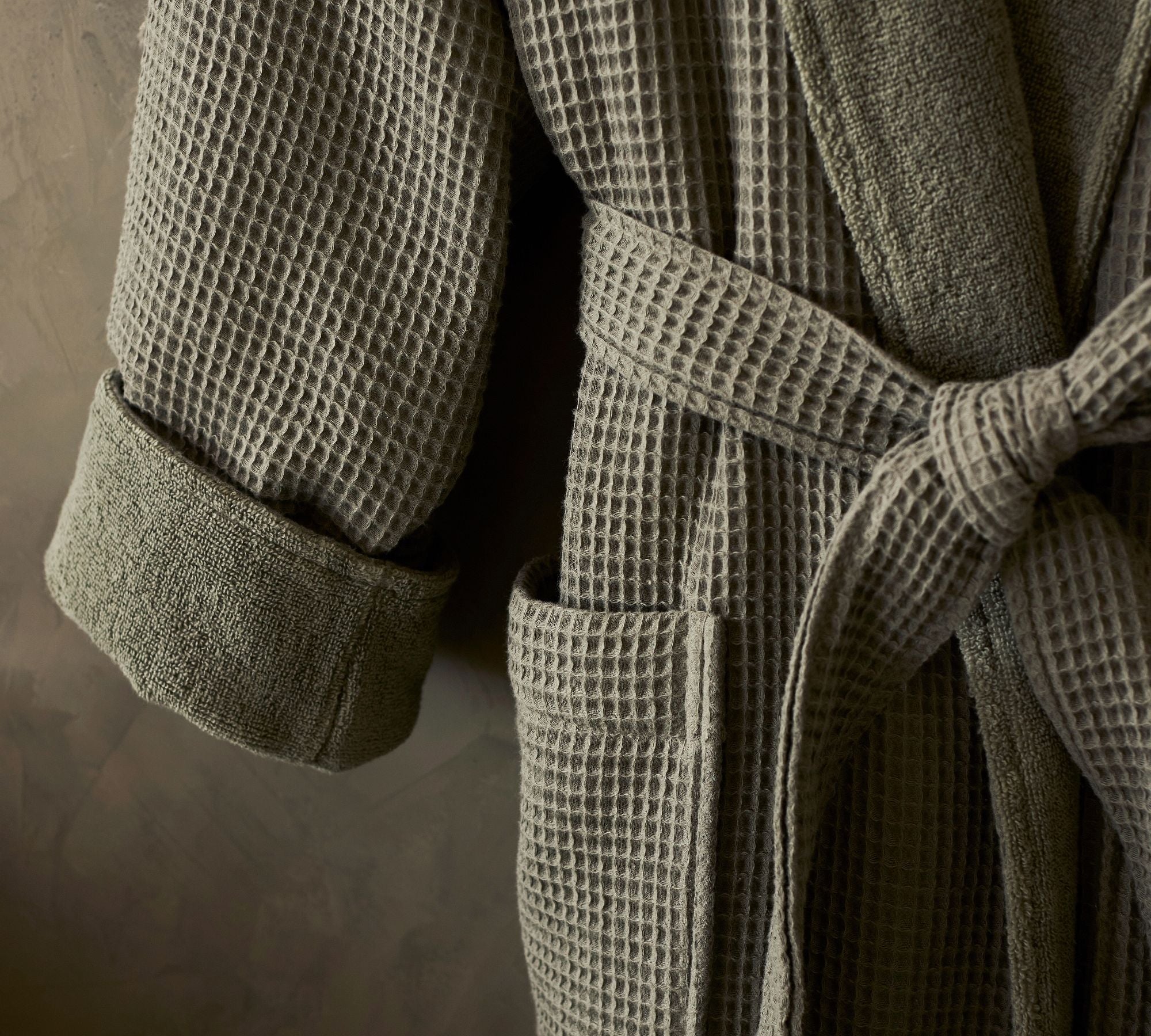 Dwell™ Waffle Weave Resort Robe 3