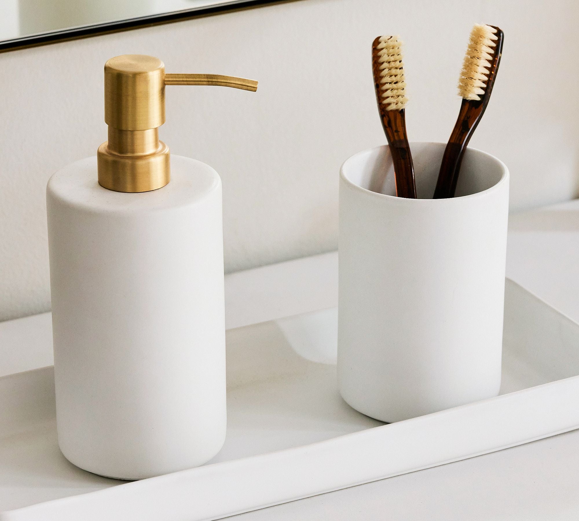 Dwell™ Mason Stoneware Bathroom Accessories Bundle 2