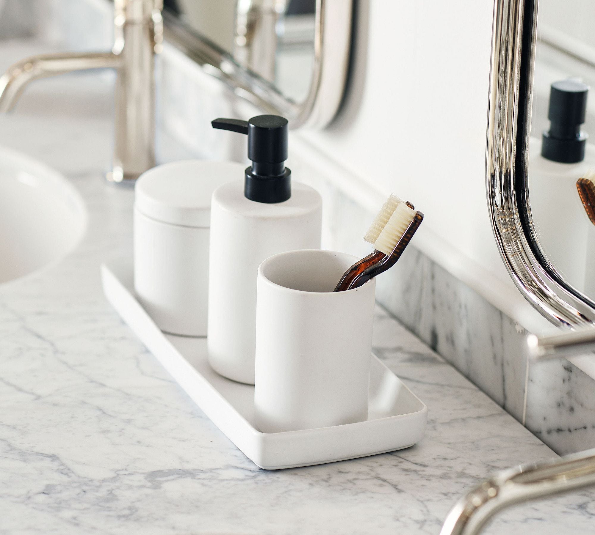 Dwell™ Mason Stoneware Bathroom Accessories Bundle 2
