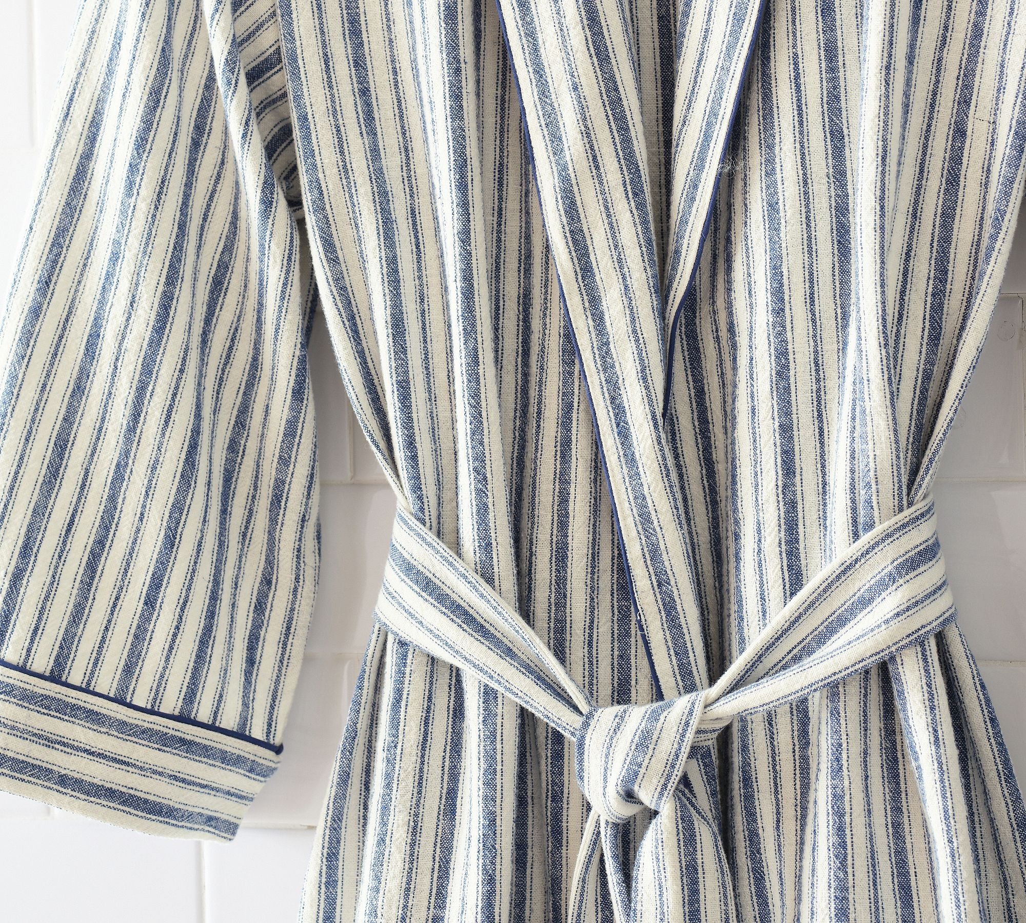 Dwell™ Mark D. Sikes Pixie Stripe Robe 4