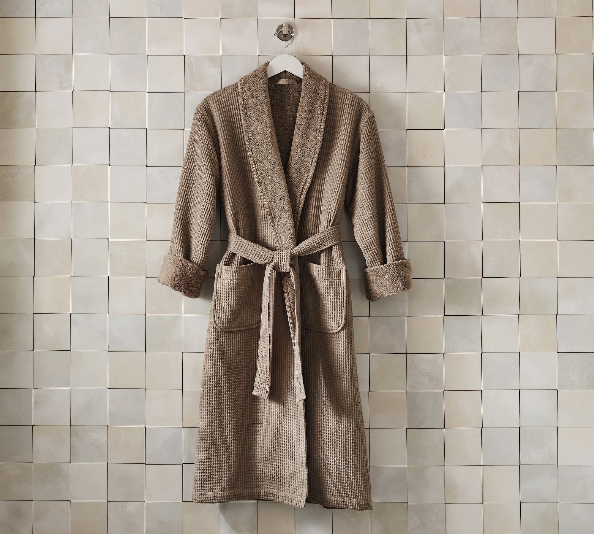 Dwell™ Waffle Weave Resort Robe 1